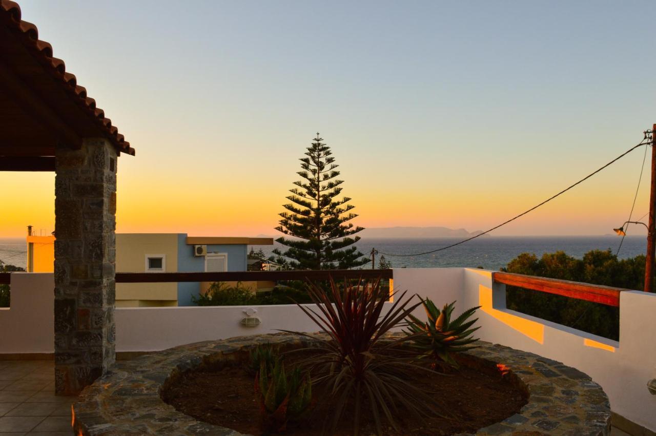 United Blue Resorts - Blue View Karteros Bagian luar foto