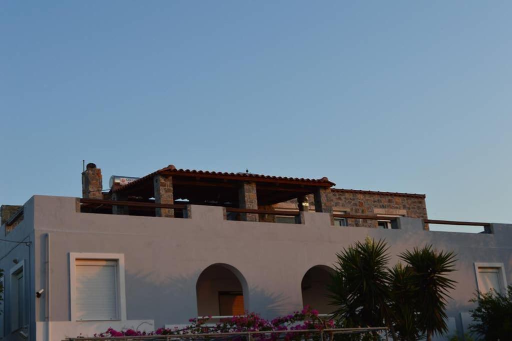 United Blue Resorts - Blue View Karteros Bagian luar foto