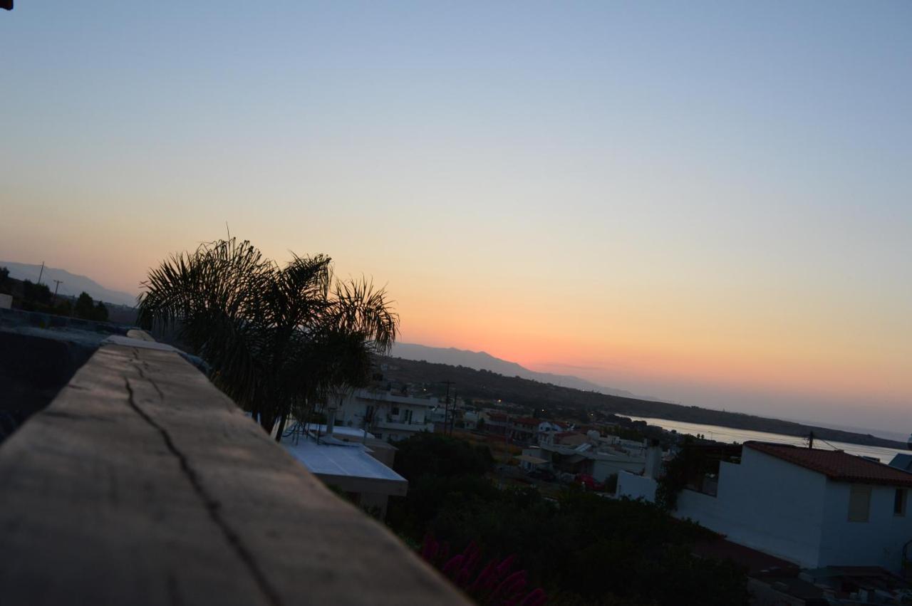 United Blue Resorts - Blue View Karteros Bagian luar foto